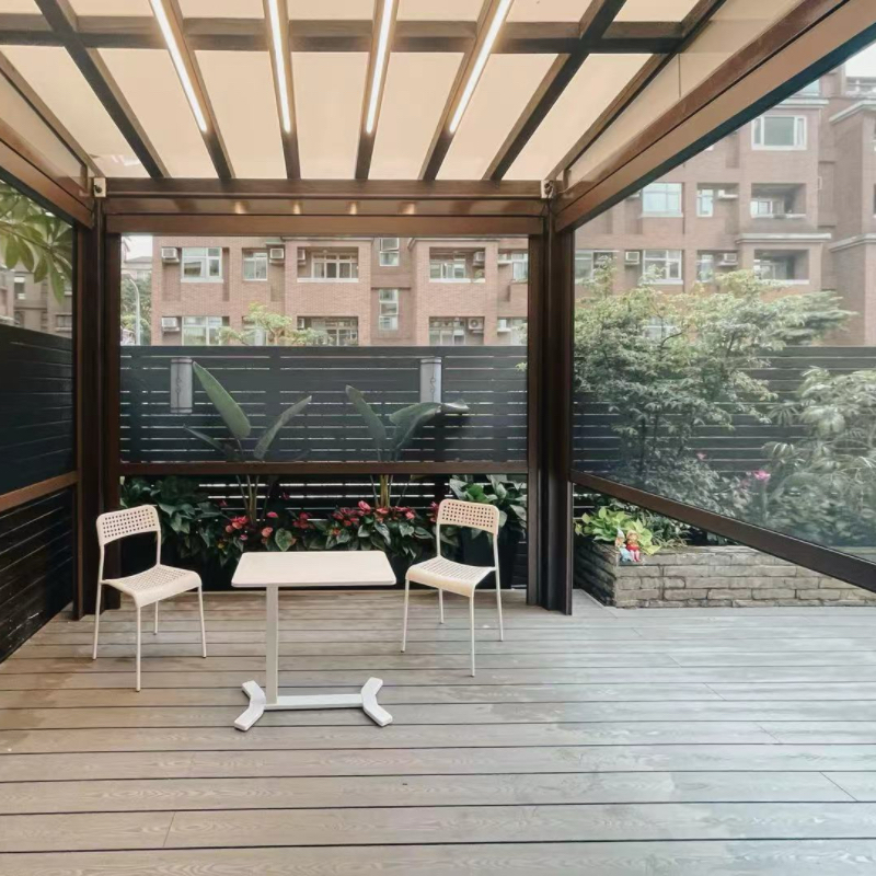 Motorized Outdoor Blind
