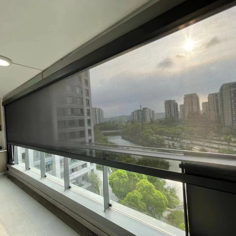 Motorized Outdoor Blind