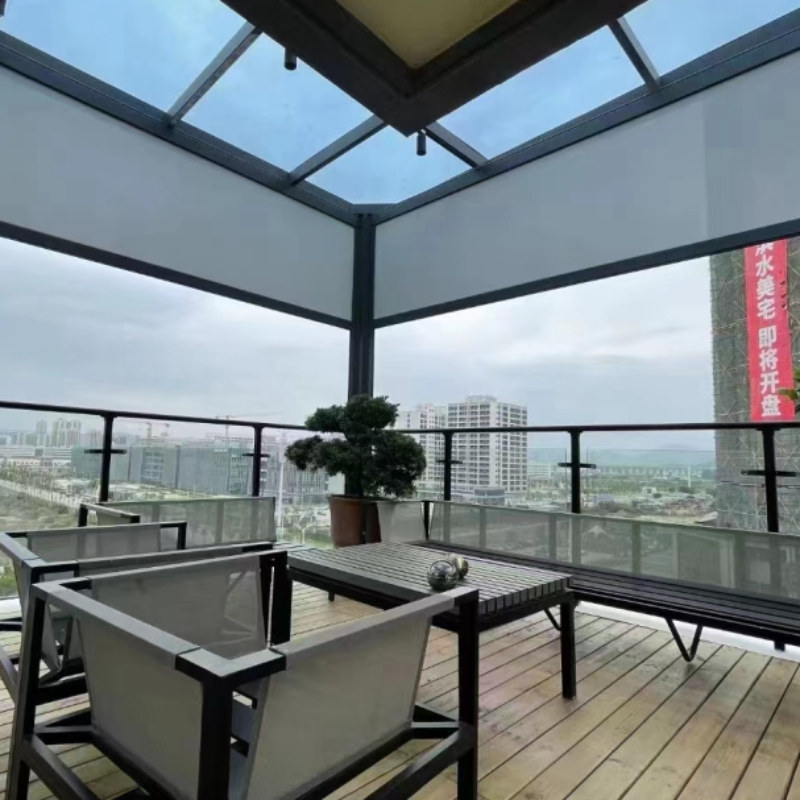 Motorized Outdoor Blind